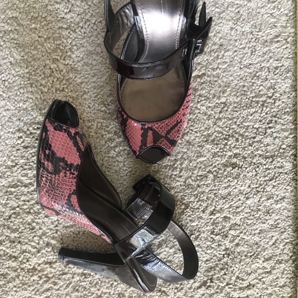 Linea Paola Heels